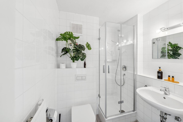 Others 4, Go2Cozy - Study & Work Apartments - WIFI - Kitchen, Kaiserslautern