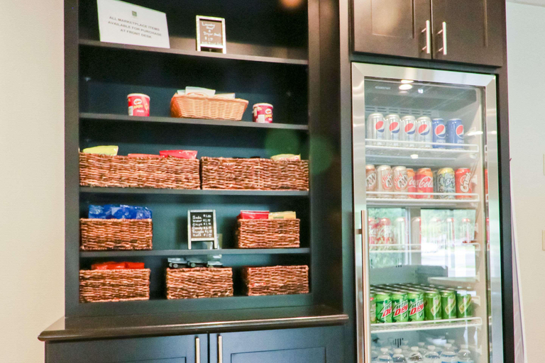Food & Drinks 5, Quality Inn Shelburne - Burlington, Chittenden