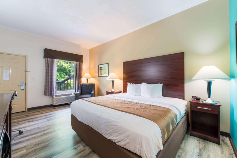 Bedroom 3, Quality Inn & Suites Rockingham, Richmond