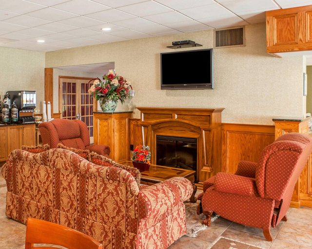 Public Area 2, Quality Inn Ledgewood - Dover, Morris