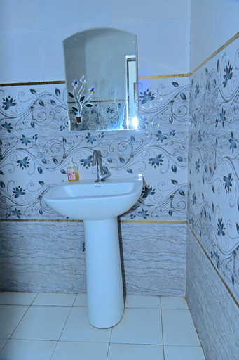 Bathroom 3, Hotel B.k Palace, Faizabad