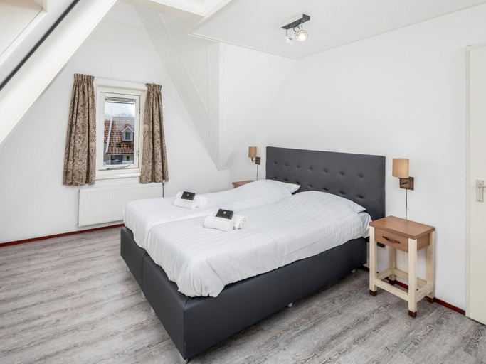 Bedroom 2, Family-Friendly Retreat, Schouwen-Duiveland
