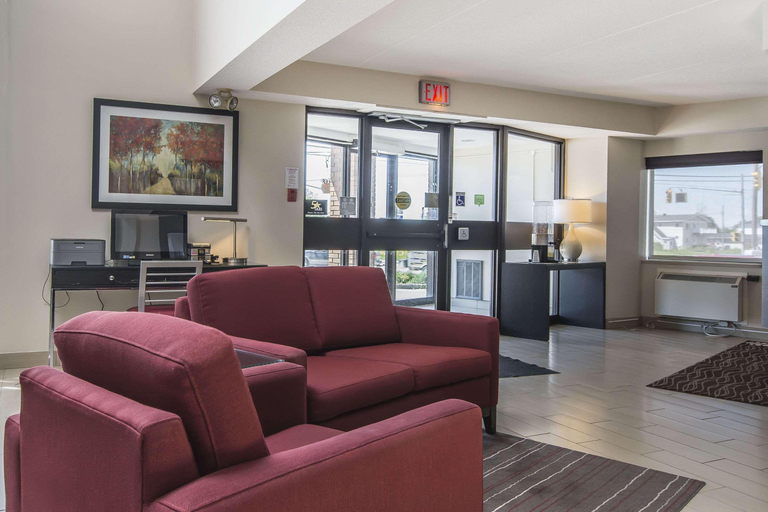 Public Area 3, Comfort Inn Kapuskasing, Cochrane