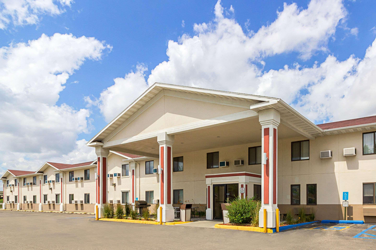 Exterior & Views 2, Americas Best Value Inn Fargo, Cass