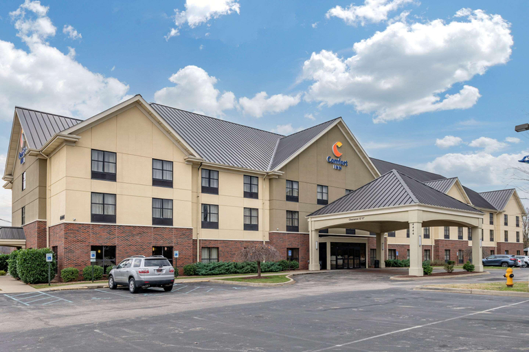 Exterior & Views 1, Comfort Inn Louisville Southwest, Jefferson