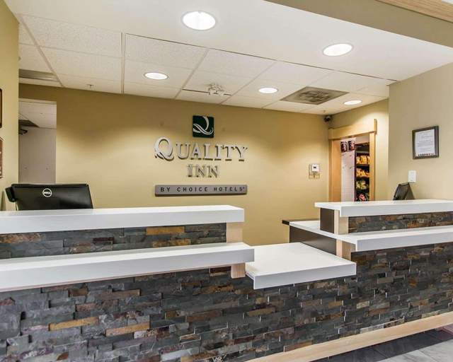 Public Area 3, Quality Inn, Westmorland
