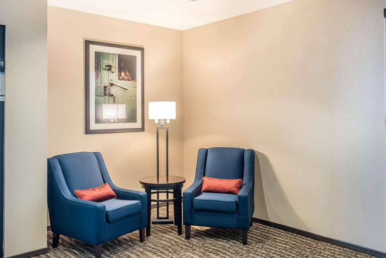 Public Area 2, Comfort Inn & Suites Sidney I-80, Cheyenne