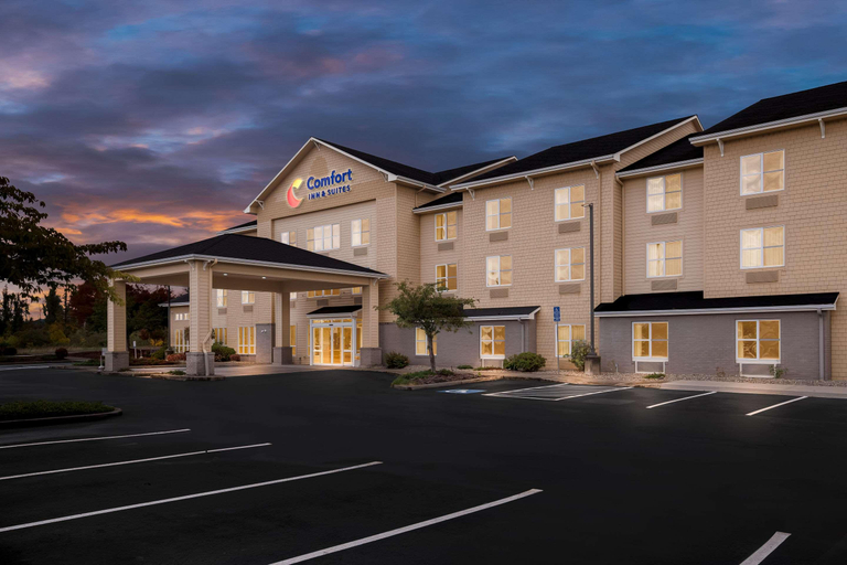 Exterior & Views 2, Comfort Inn & Suites Creswell, Lane