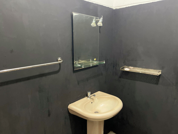 Bathroom 2, Eagles Eco Lodge - Kandy, Kundasale