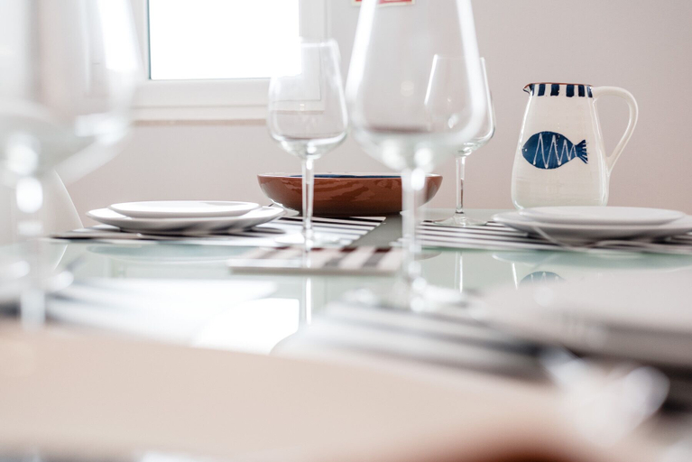 Food & Drinks 4, Penha1 · Lisbon's Charming and Bright Apartment, Lisbon
