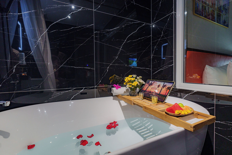Bathroom 4, Salute Saigon Hotel and Spa, District 1