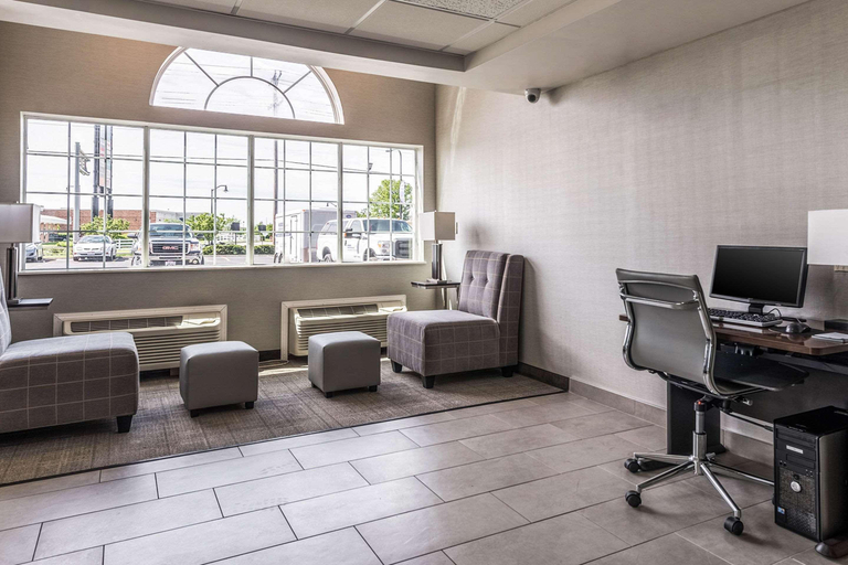 Public Area 2, Quality Inn Grove City - Columbus South, Franklin
