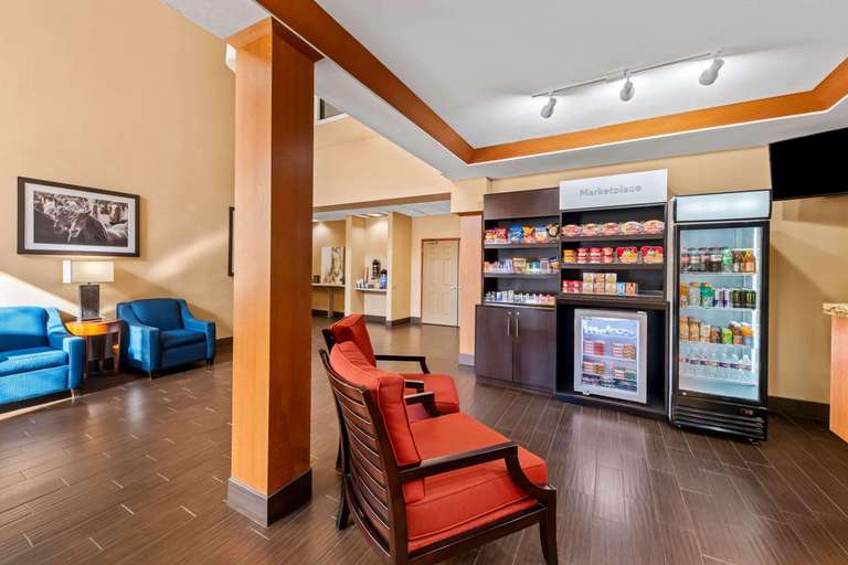Public Area 2, Roanoke Suites by IHG, Denton