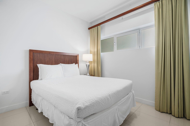 Bedroom 3, Aruba's Life 201