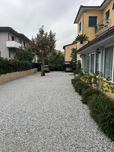 Others 4, Casa Versilia Hotel, Massa Carrara