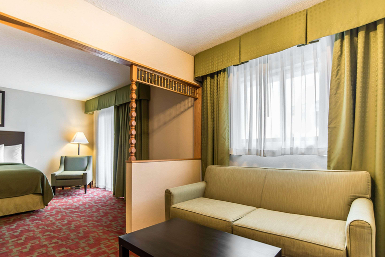 Bedroom 3, Quality Inn Shelburne - Burlington, Chittenden