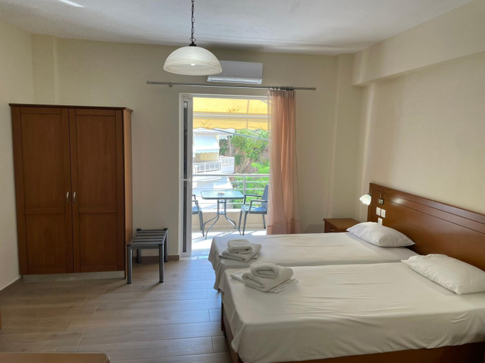Others 3, TRIANTAFYLLOY ROOMS, Central Greece