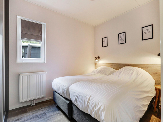 Bedroom 2, Chalet by Forest Edge with Modern Design, Hof van Twente