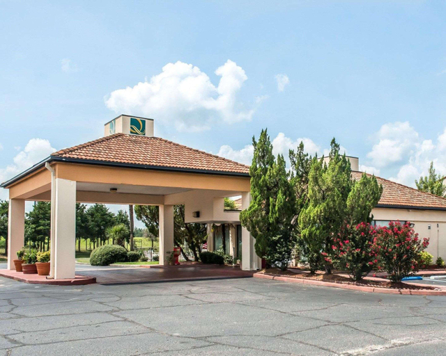 Exterior & Views 2, Quality Inn Marianna South, Jackson