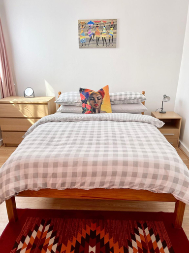 Bedroom 2, Penn Gardens 2 beds Apartment-2, London