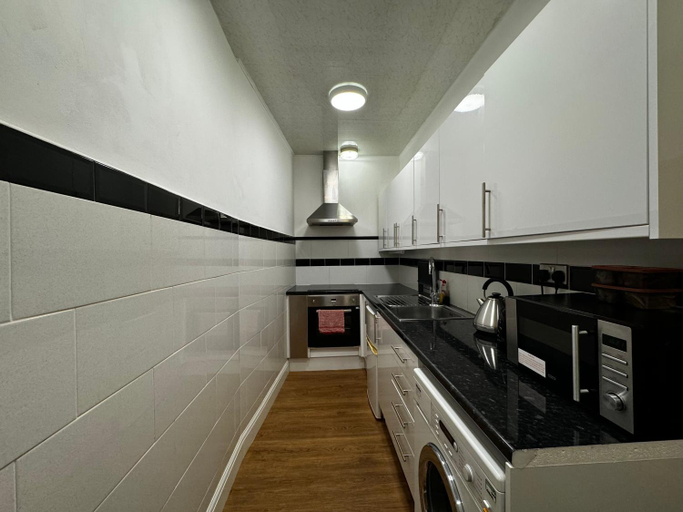 Others 5, Berkley Apartments, London