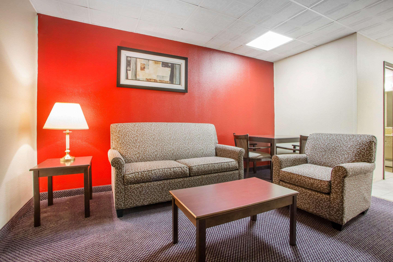 Bedroom 3, Quality Inn & Suites Millville - Vineland, Cumberland