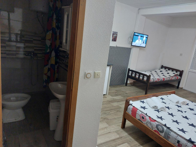 Others 5, Vila Visni