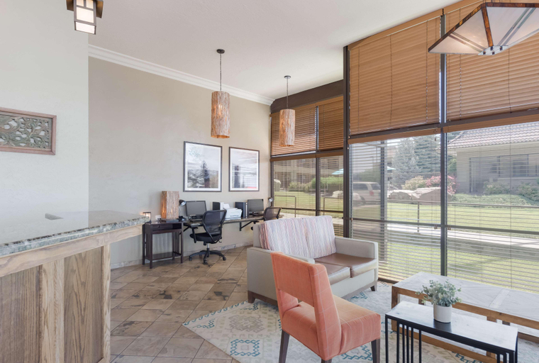 Public Area 2, Best Western Foothills Inn, Elmore