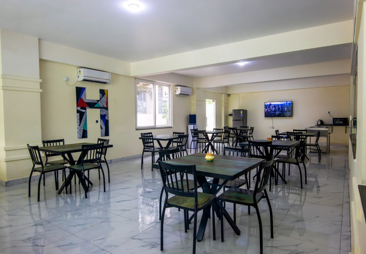 Food & Drinks 3, Housr 50 Luxury Rooms Near Cyber Tower, Hyderabad