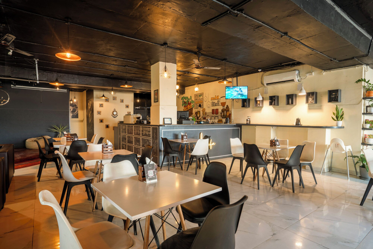 Food & Drinks 3, Treebo De Alphabet Nagole, Hyderabad