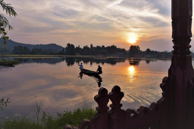 Others 3, Golden Flower Heritage Houseboats, Srinagar