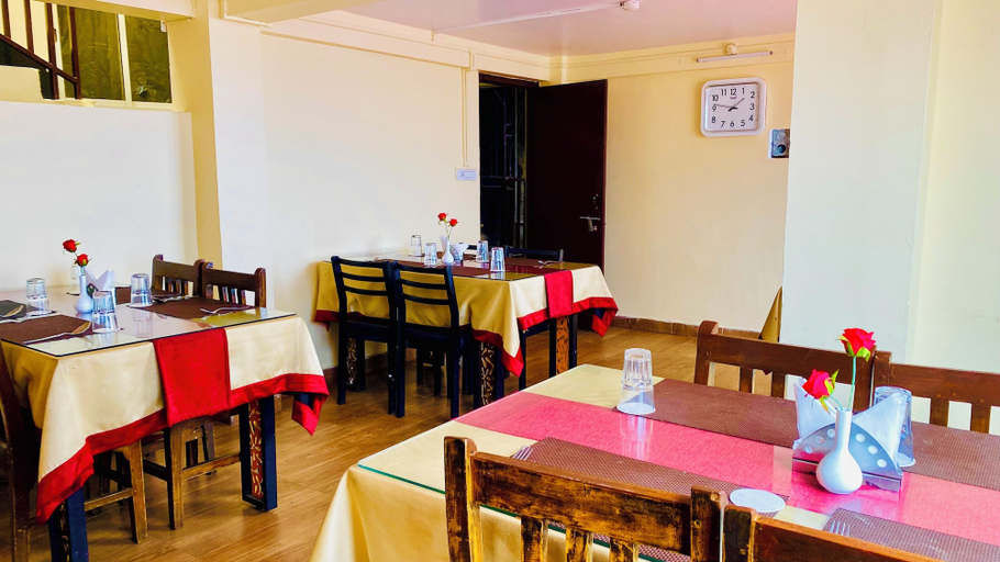 Food & Drinks, Tripoo Potala Palce, Darjiling