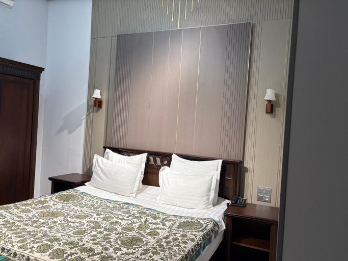 Others 5, Boulevard Palace Hotel, Samarkand