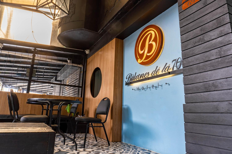 Food & Drinks 5, Ayenda 1228 Balcones de la 70, Medellín