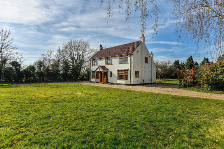 Primary image, Holly House, Nottinghamshire