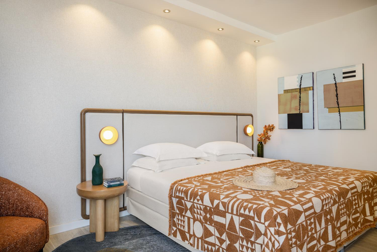 Bedroom 3, Dan Panorama Tel Aviv Hotel