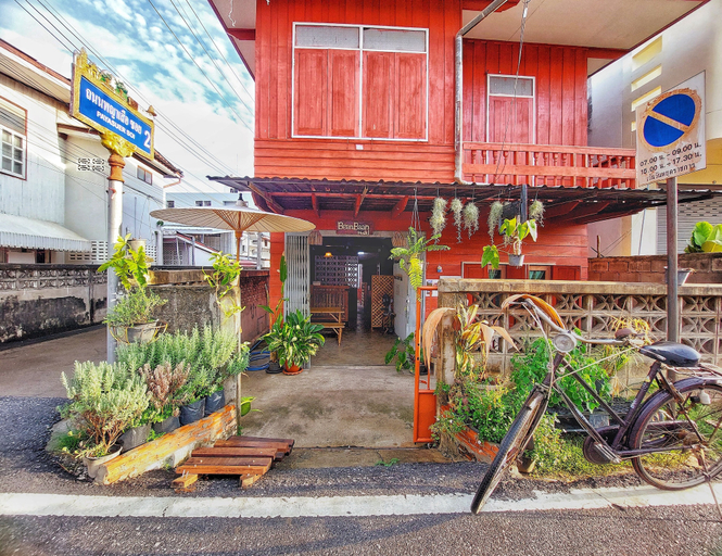 Exterior & Views, Baan Baan Hostel, Muang Phitsanulok