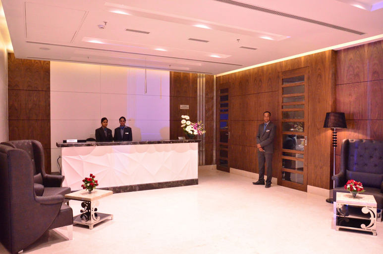 Others 1, Hotel Silvete, Lucknow
