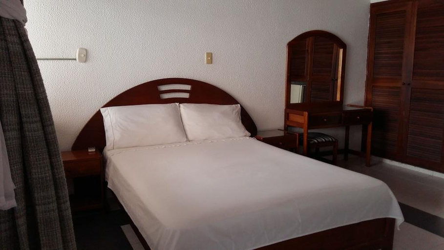 Bedroom 3, Suite Sumapaz Hotel, Melgar