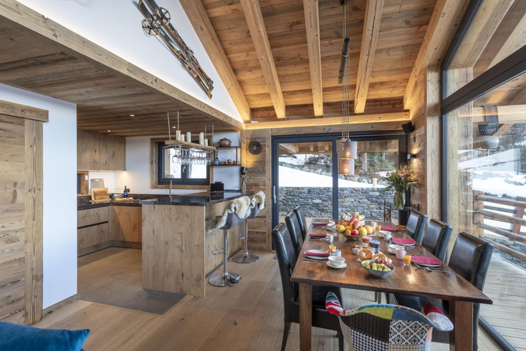 Others 2, Chalet Kamelia - Luxury Chalet for 7, Martigny