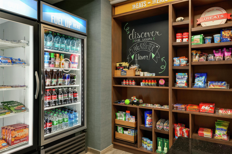 Food & Drinks 5, Hampton Inn Lancaster, Lancaster