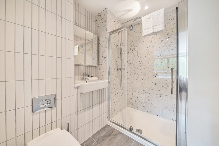 Bathroom 3, Roomspace Apartments - Oasis Way, London
