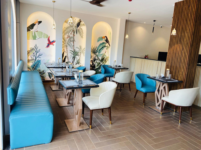 Food & Drinks 4, Zip By Spree Hotels Neelam Nakshatra, Sindhudurg