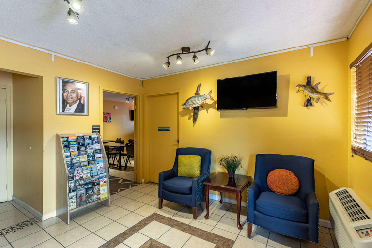 Public Area 2, Econo Lodge Kingsland, Camden