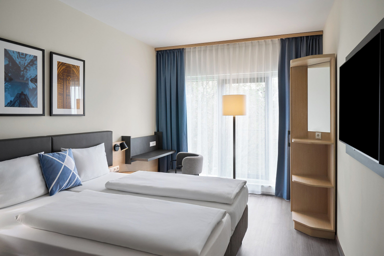 Bedroom 3, Four Points Flex by Sheraton Koblenz, Koblenz