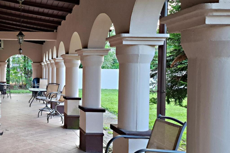 Public Area, The Luxo Wine Museum Hotel, Püspökladány
