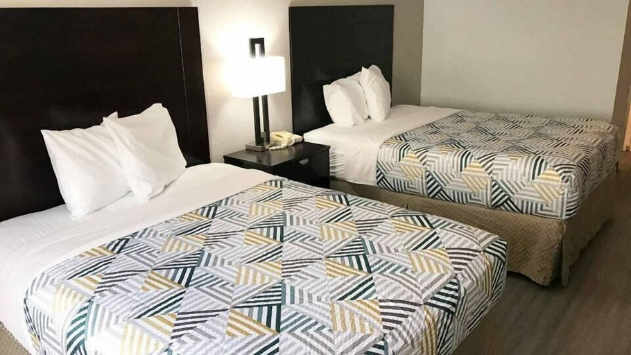 Bedroom 3, Home Place Suites, Washington