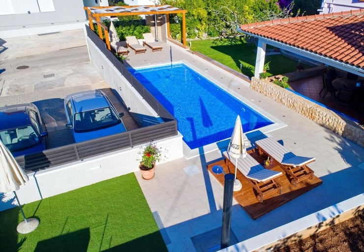 Sport & Beauty 4, Apartments Sora, Preko