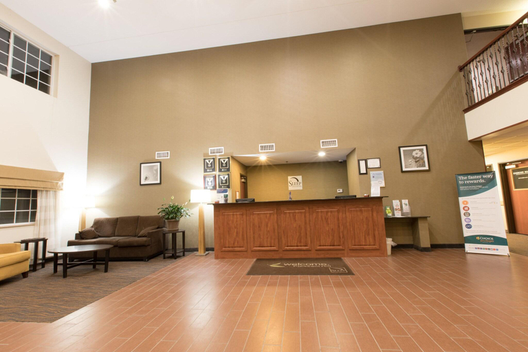 Public Area 2, Sleep Inn & Suites Pleasant Hill - Des Moines, Polk