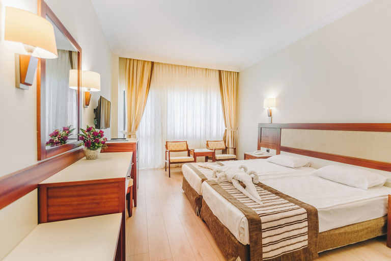 Bedroom 3, Sural Hotel - All Inclusive, Manavgat